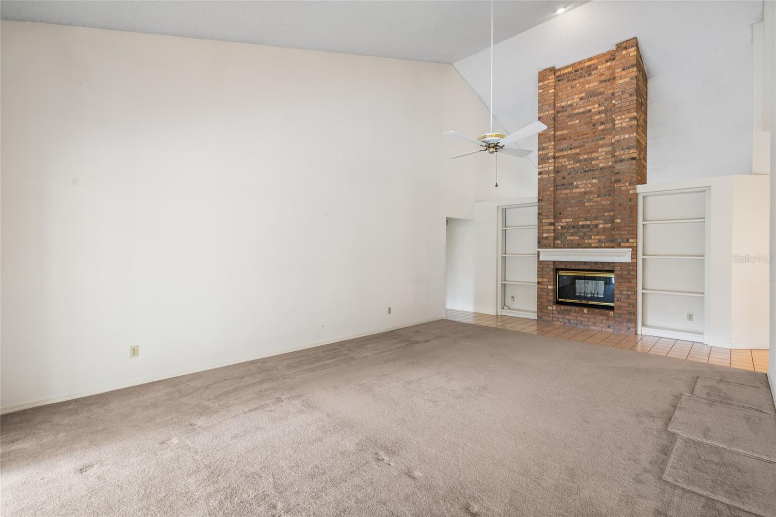 MASON OAKS - Residential