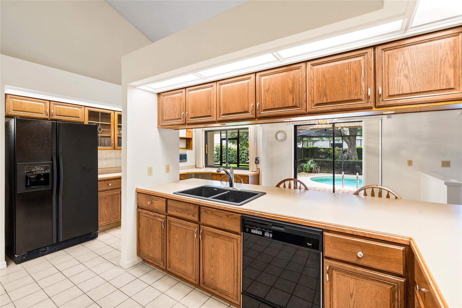 MASON OAKS - Residential