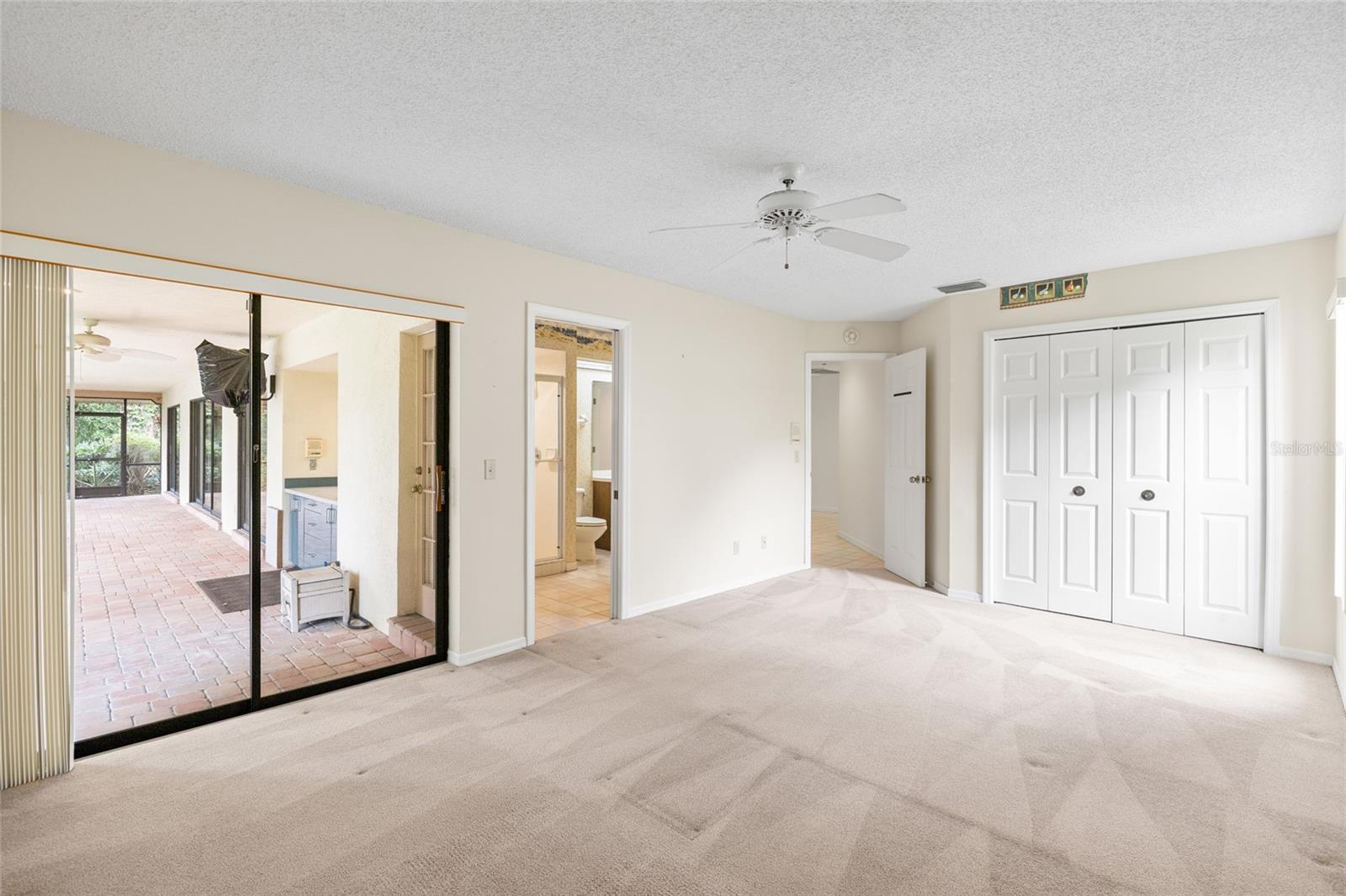 MASON OAKS - Residential