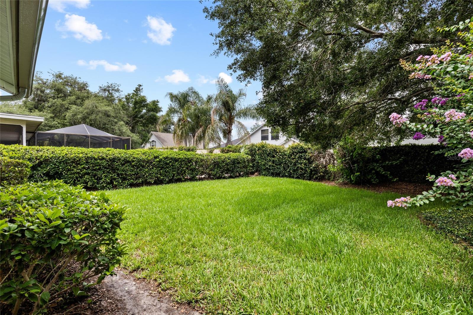 MASON OAKS - Residential