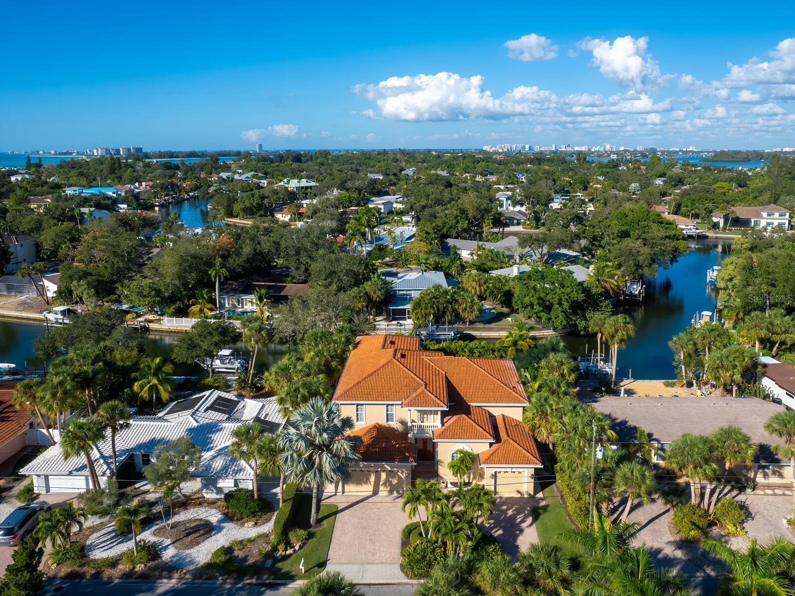 SIESTAS BAYSIDE WATERSIDE WEST - Residential