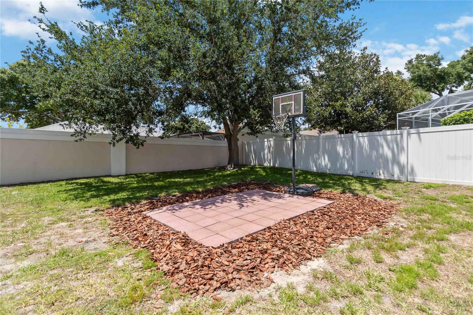 MARBLE HEAD - Residential