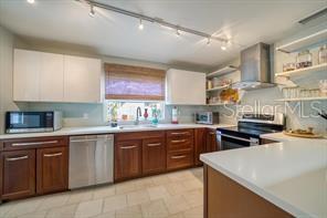 BARNARD ERASTUS A S REV SUB - Residential