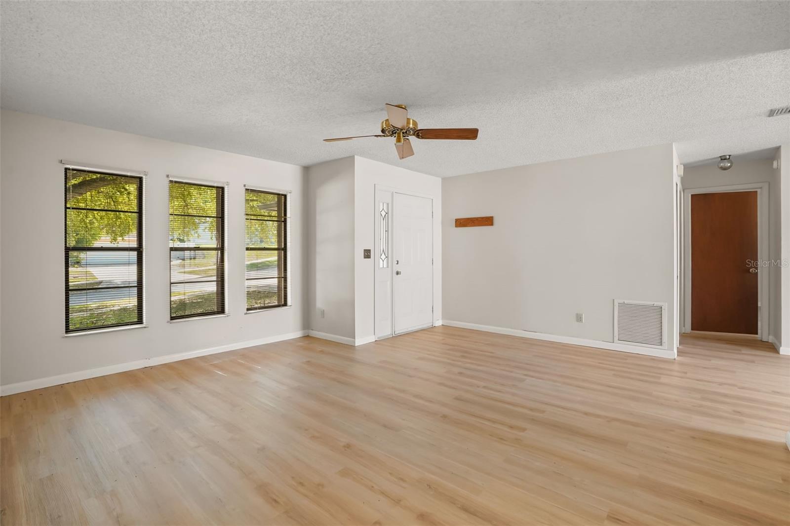 CLERMONT EDGEWOOD PLACE - Residential