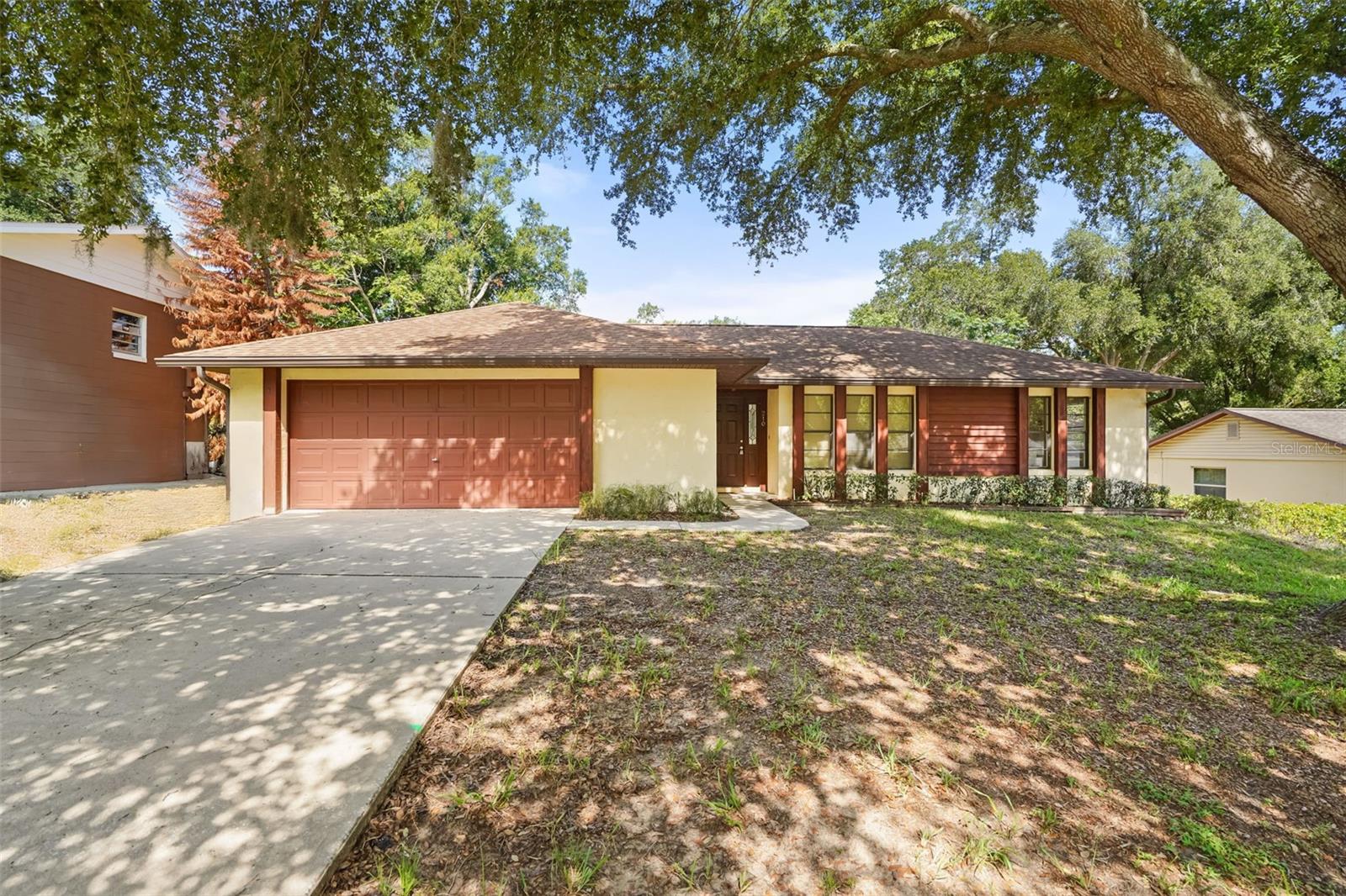 CLERMONT EDGEWOOD PLACE - Residential