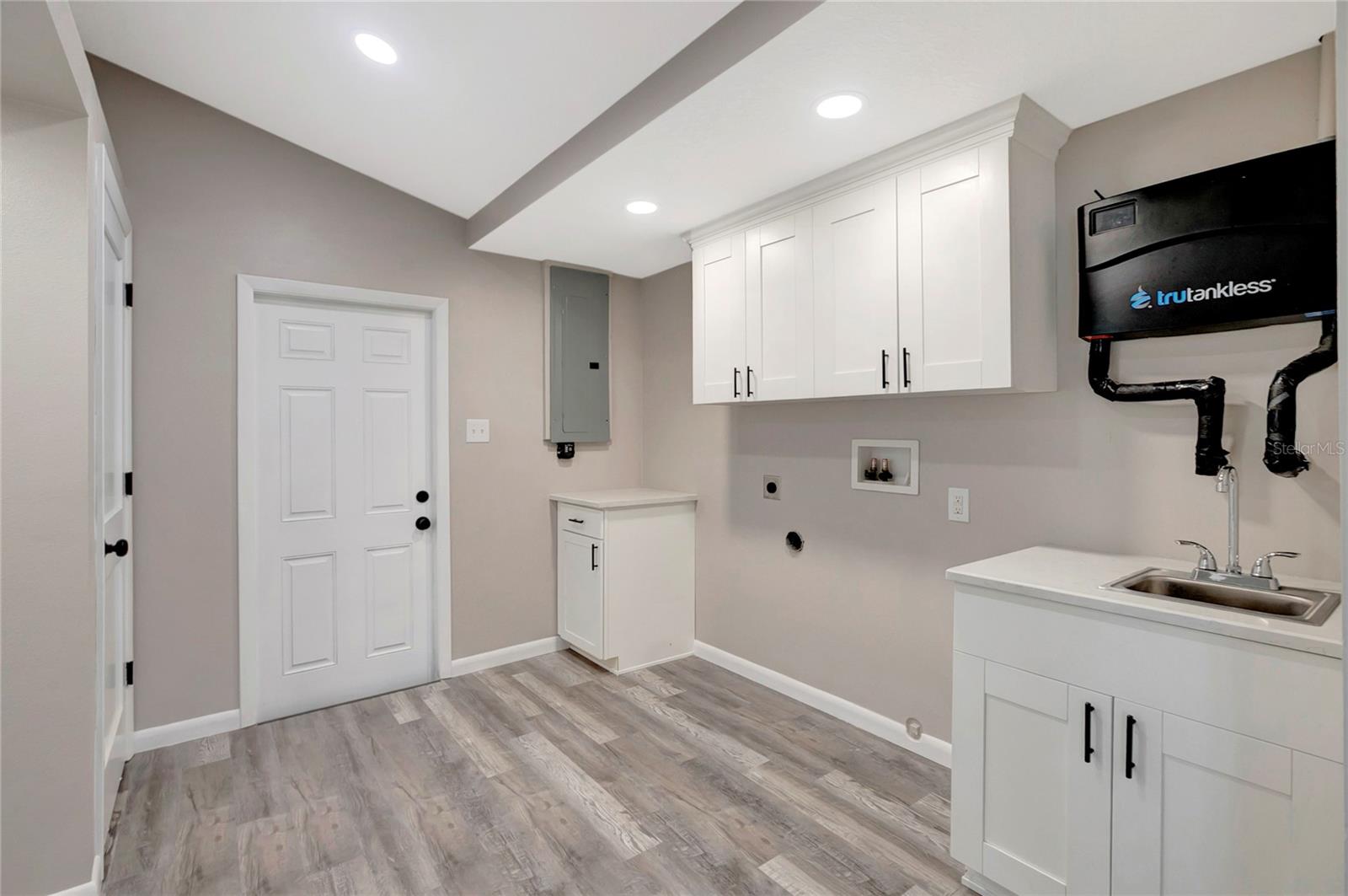 BUENA VISTA MELODY MANOR ADD - Residential