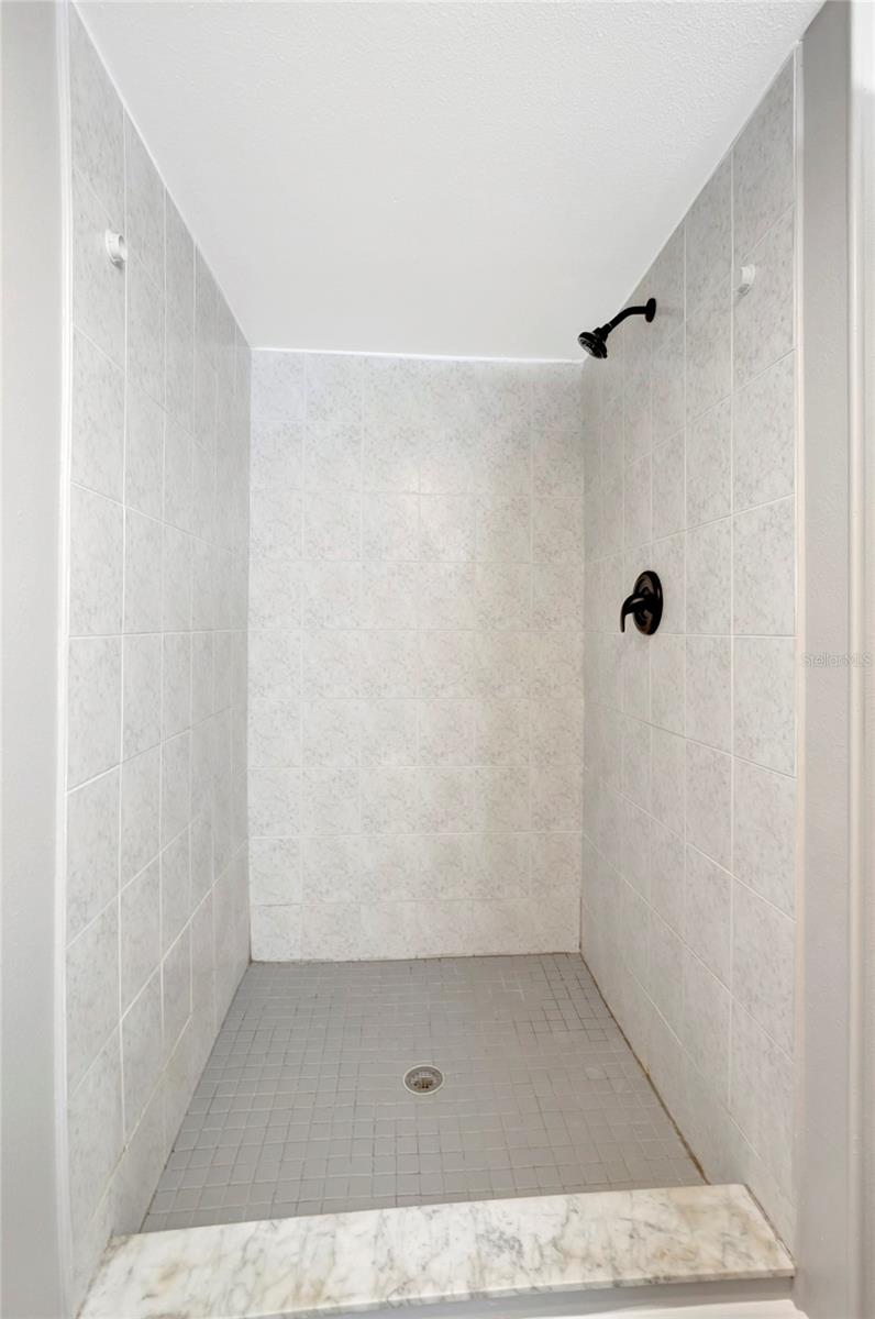 BUENA VISTA MELODY MANOR ADD - Residential