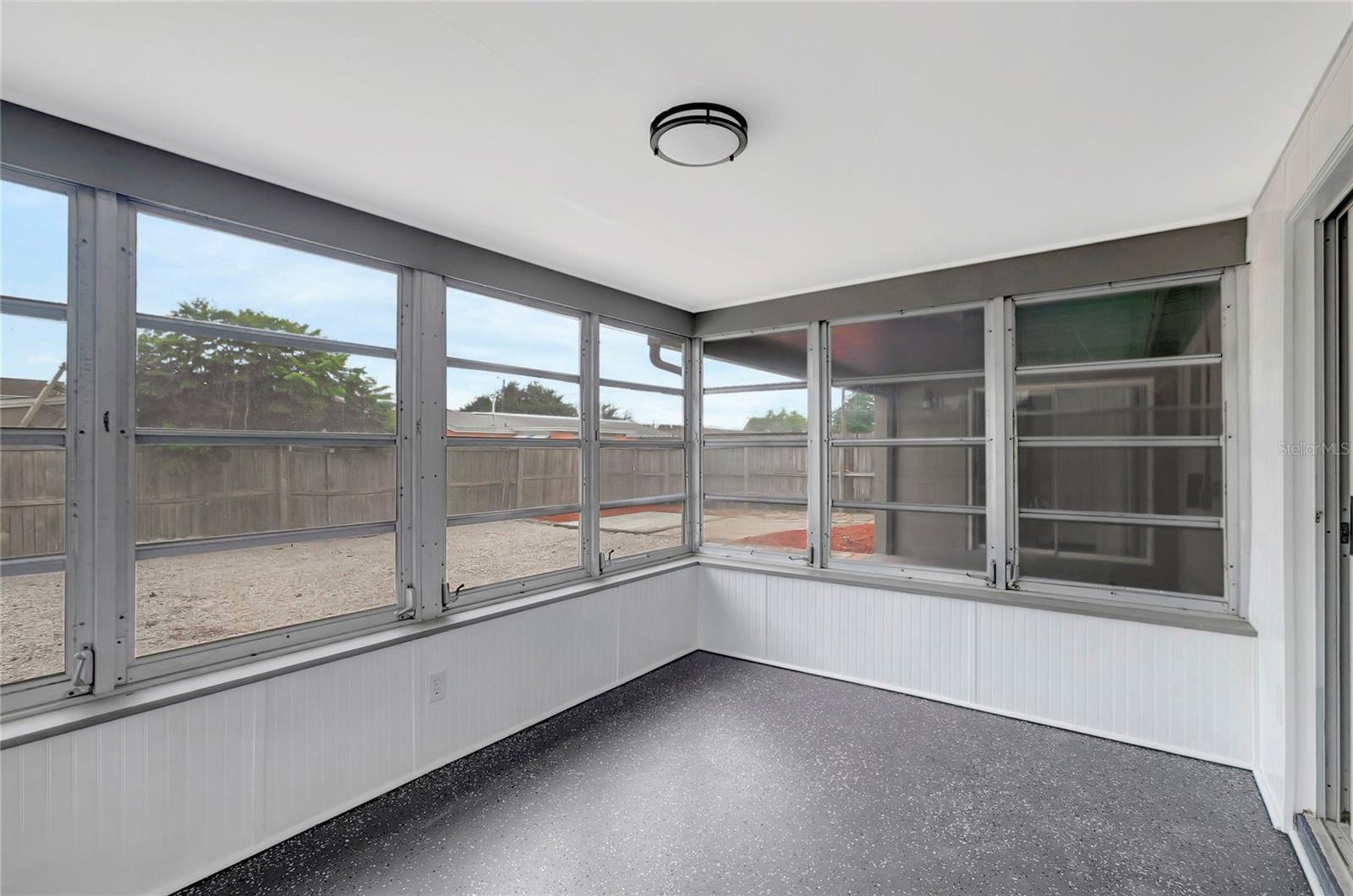 BUENA VISTA MELODY MANOR ADD - Residential