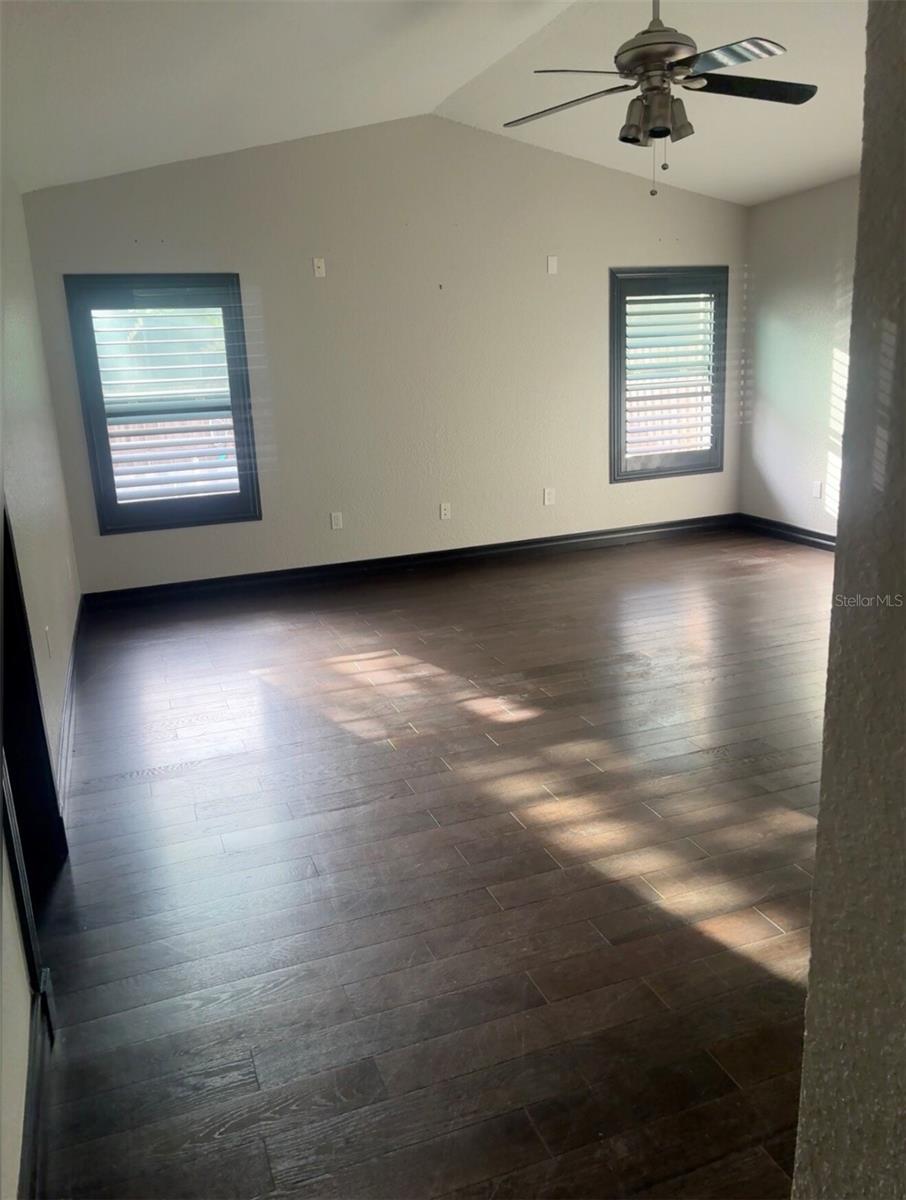 WEKIVA HILLS SEC 06 - Residential
