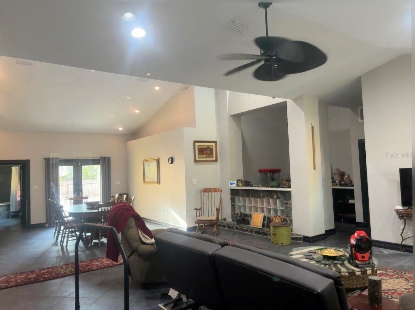 WEKIVA HILLS SEC 06 - Residential
