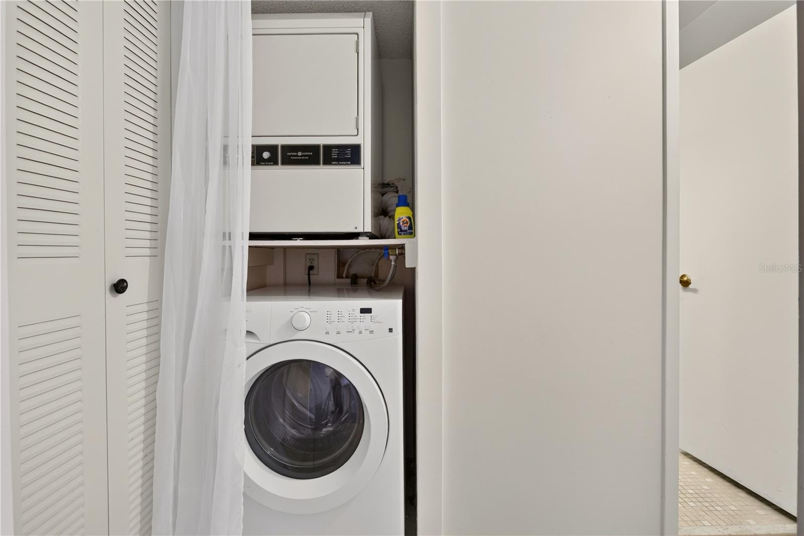 WESTRIDGE CONDO - Residential