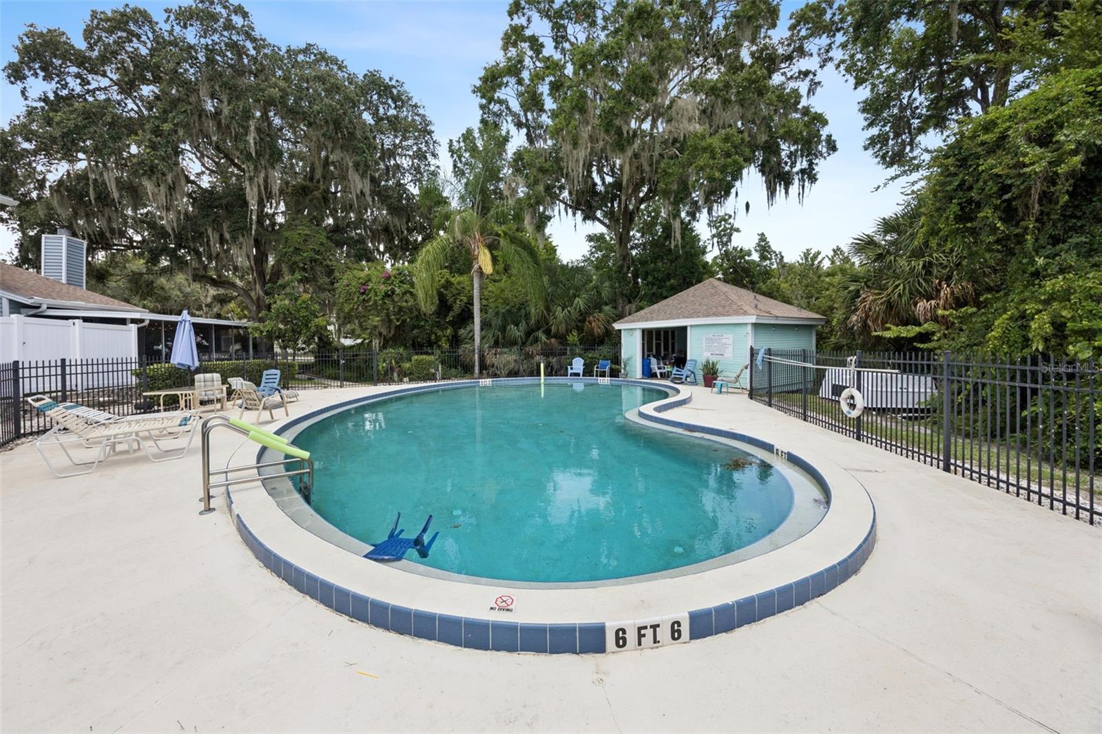 THE ARBORS AT HIDDEN LAKE SEC 2 - Residential