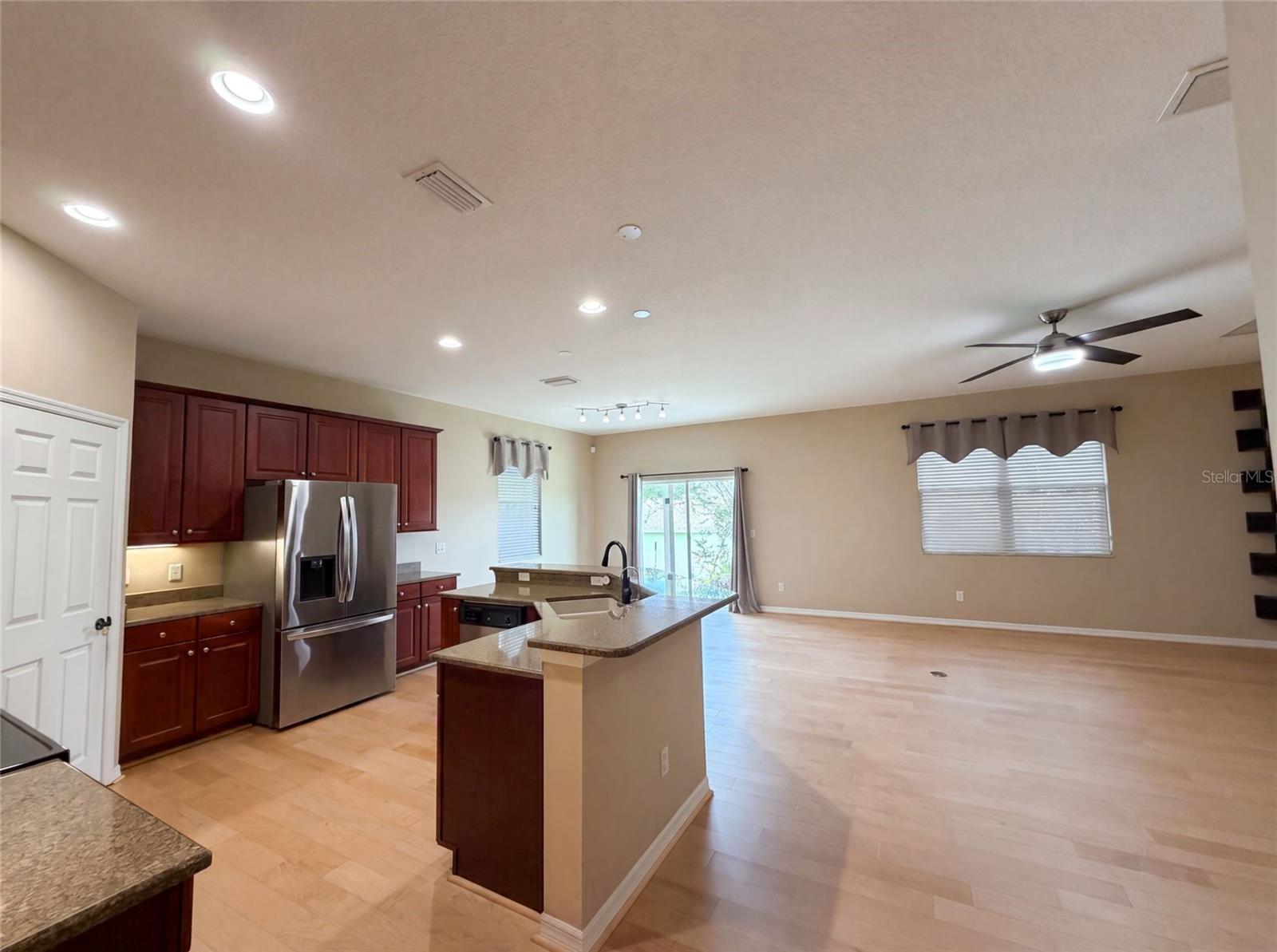 WINDSONG AT LEESBURG - Residential