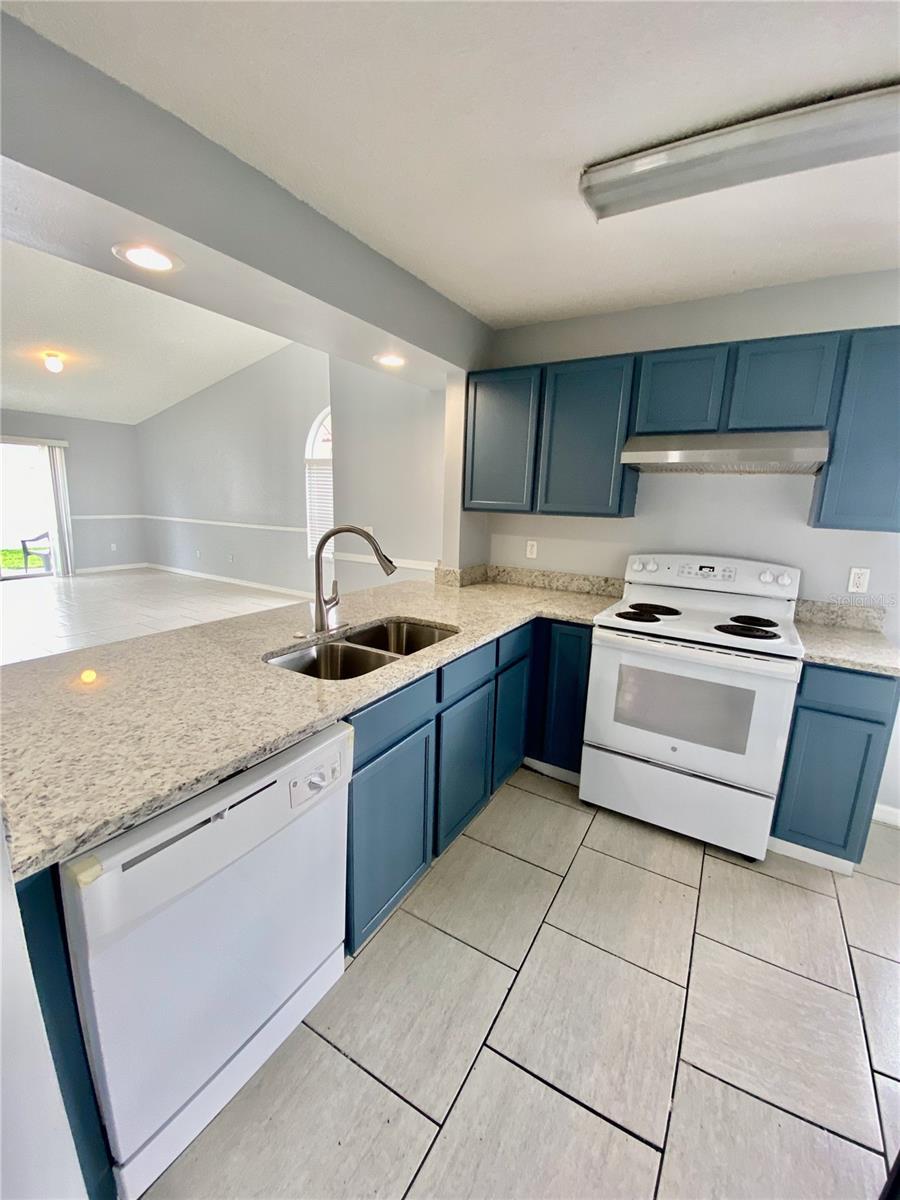 MONTEREY VILLAGE PH 1 UNIT 2 - Residential Lease