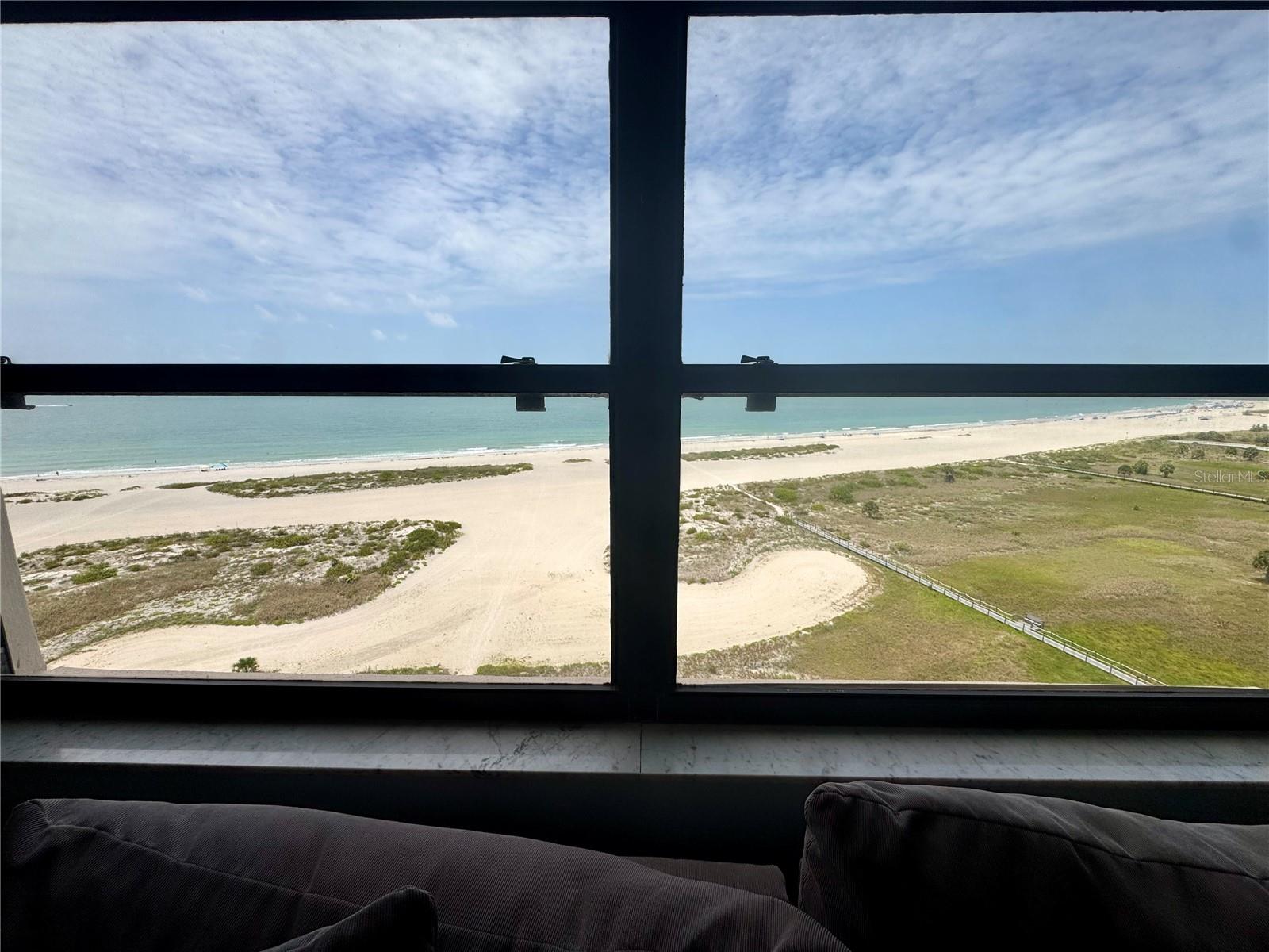 HARBOUR LIGHT TOWERS CONDO - Residential Lease