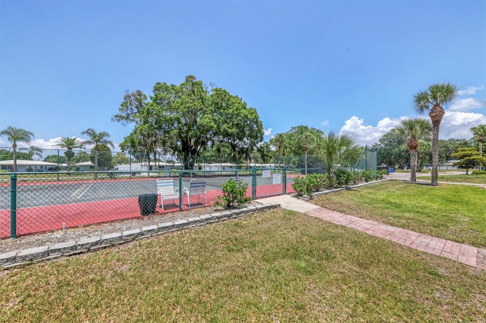 VILLAGE BROOKE SEC 3 - Residential