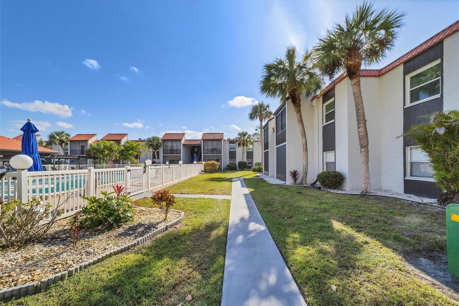 VILLAGE BROOKE SEC 3 - Residential