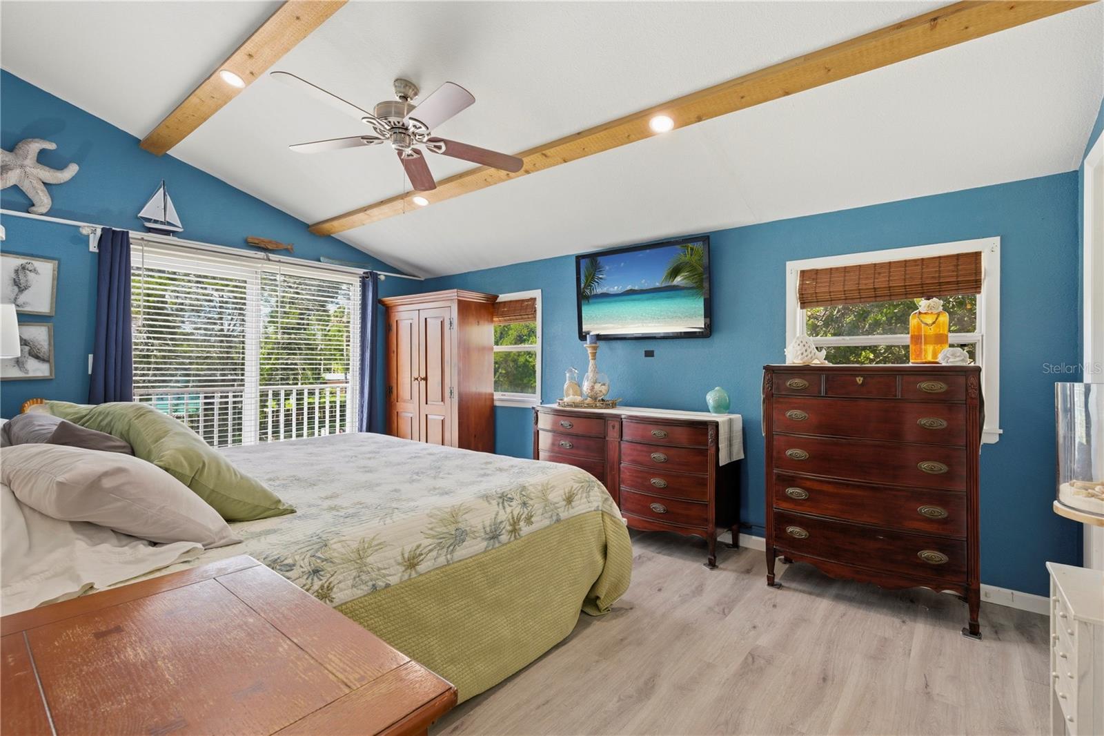 WEEKI WACHEE GARDENS - Residential