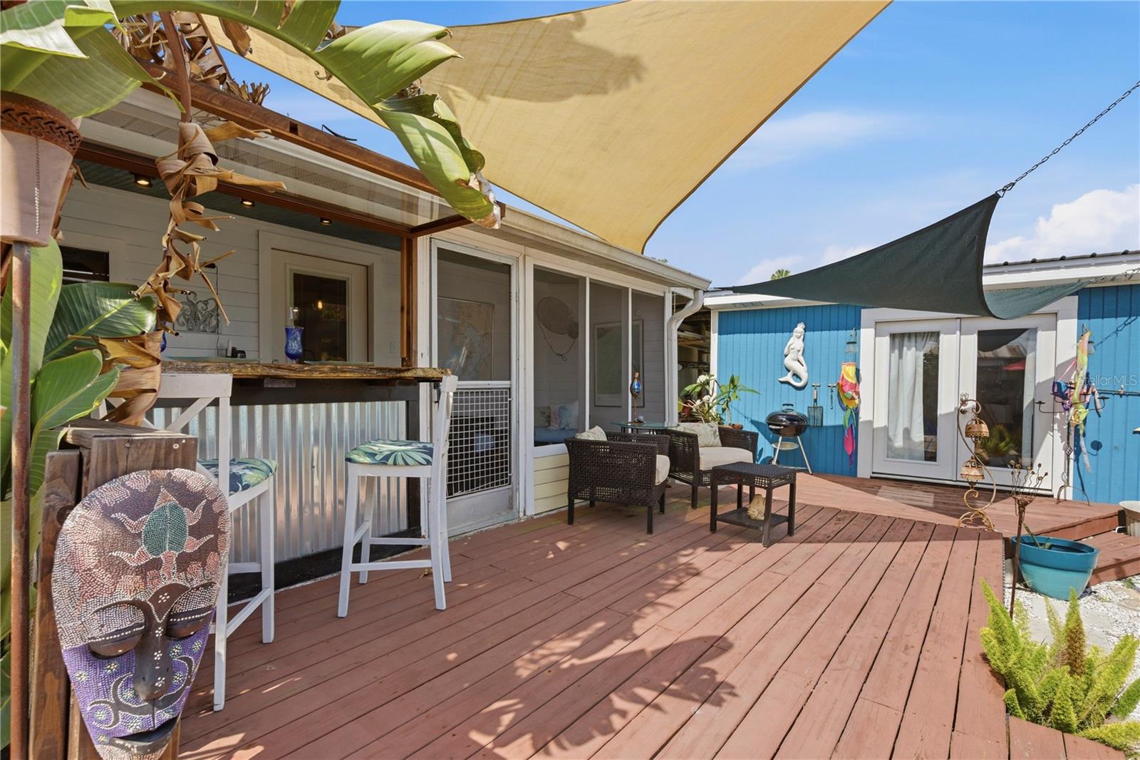 WEEKI WACHEE GARDENS - Residential