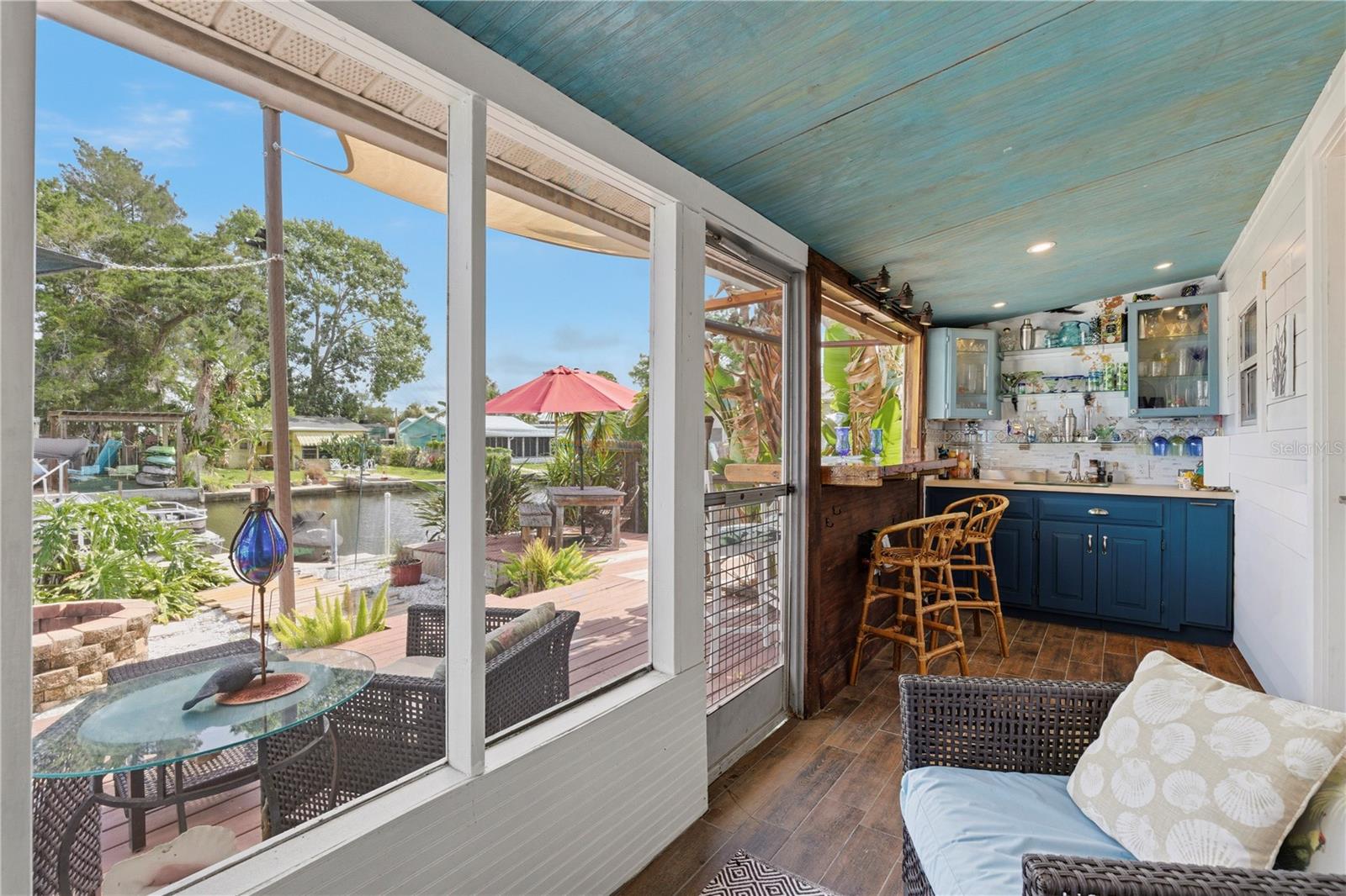 WEEKI WACHEE GARDENS - Residential