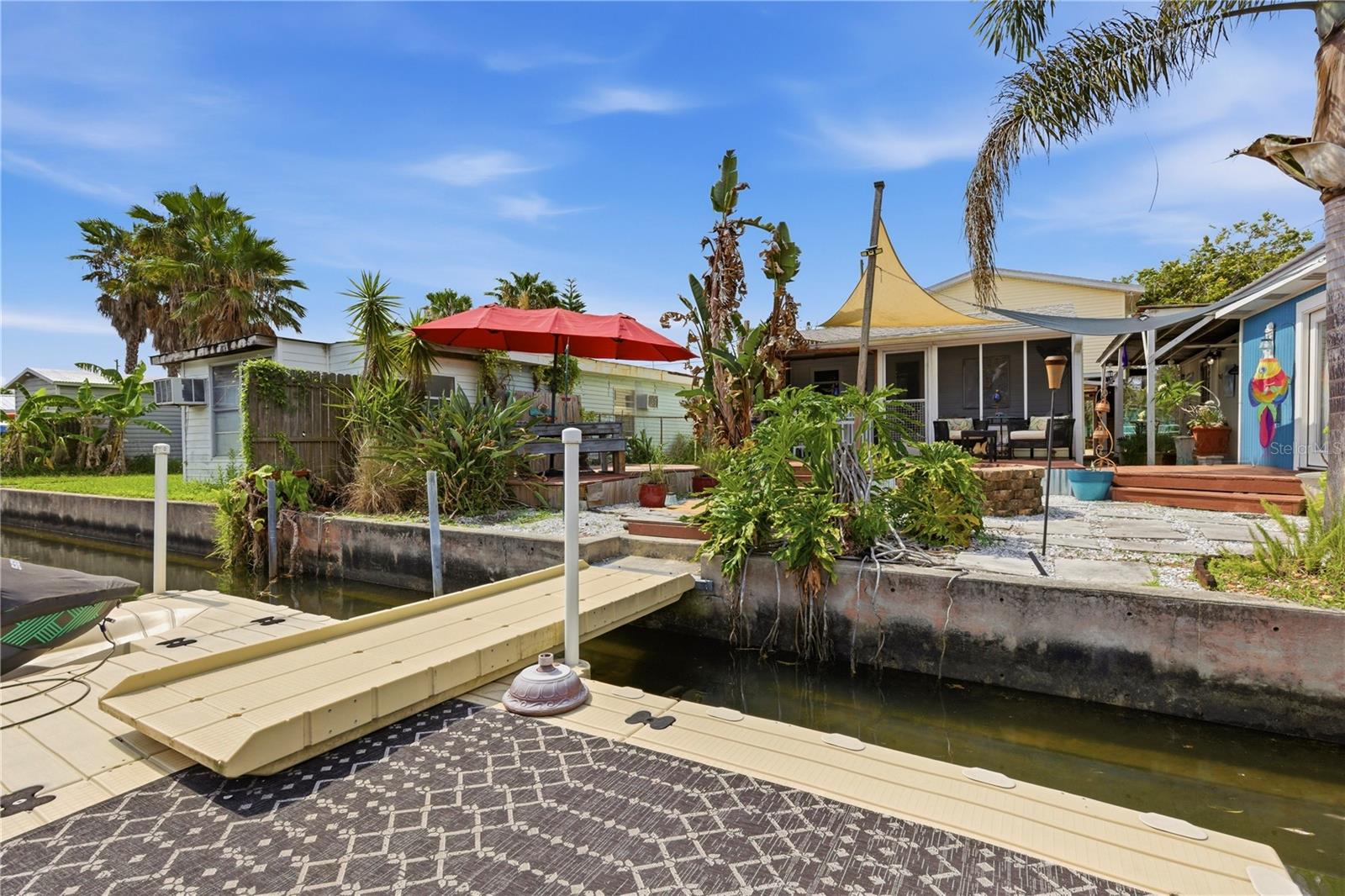 WEEKI WACHEE GARDENS - Residential