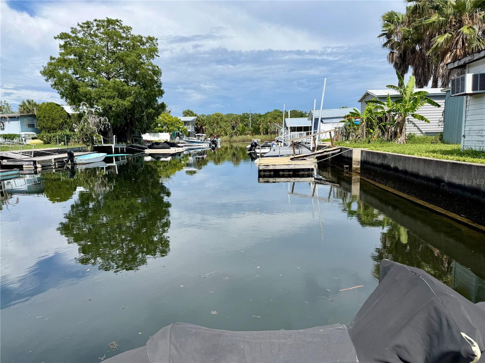 WEEKI WACHEE GARDENS - Residential