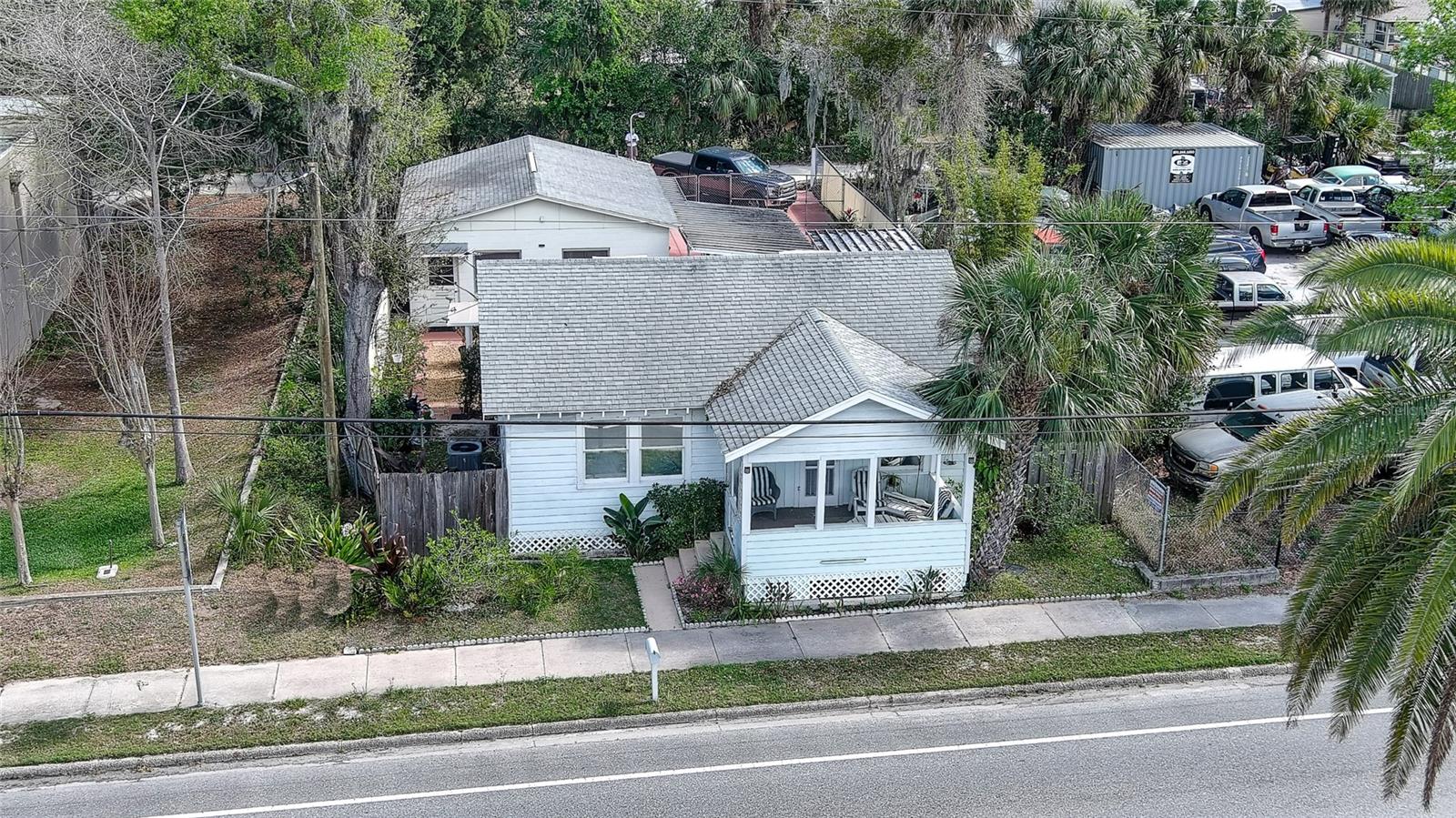 HAMMONDS NEW SMYRNA - Commercial Sale