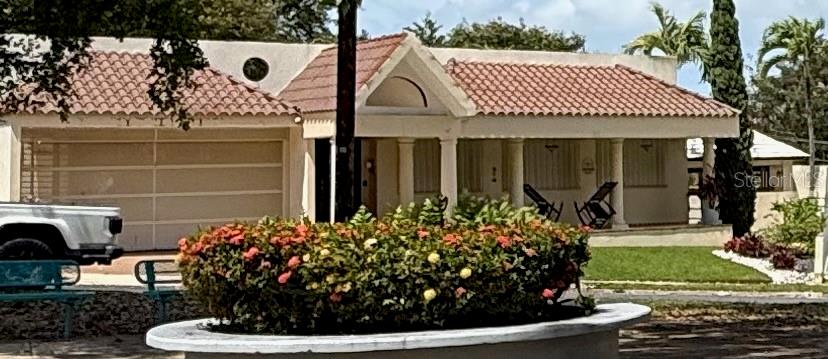 HILL MANSIONS - Residential