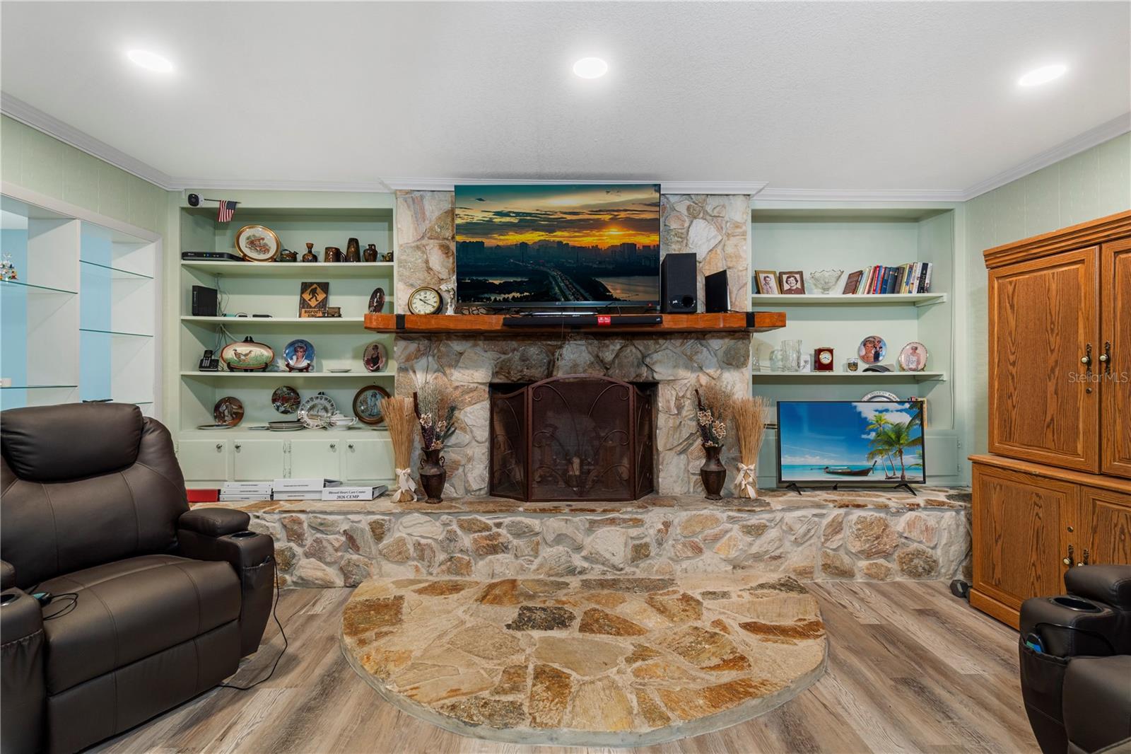SEFFNER RIDGE ESTATES UNIT - Residential