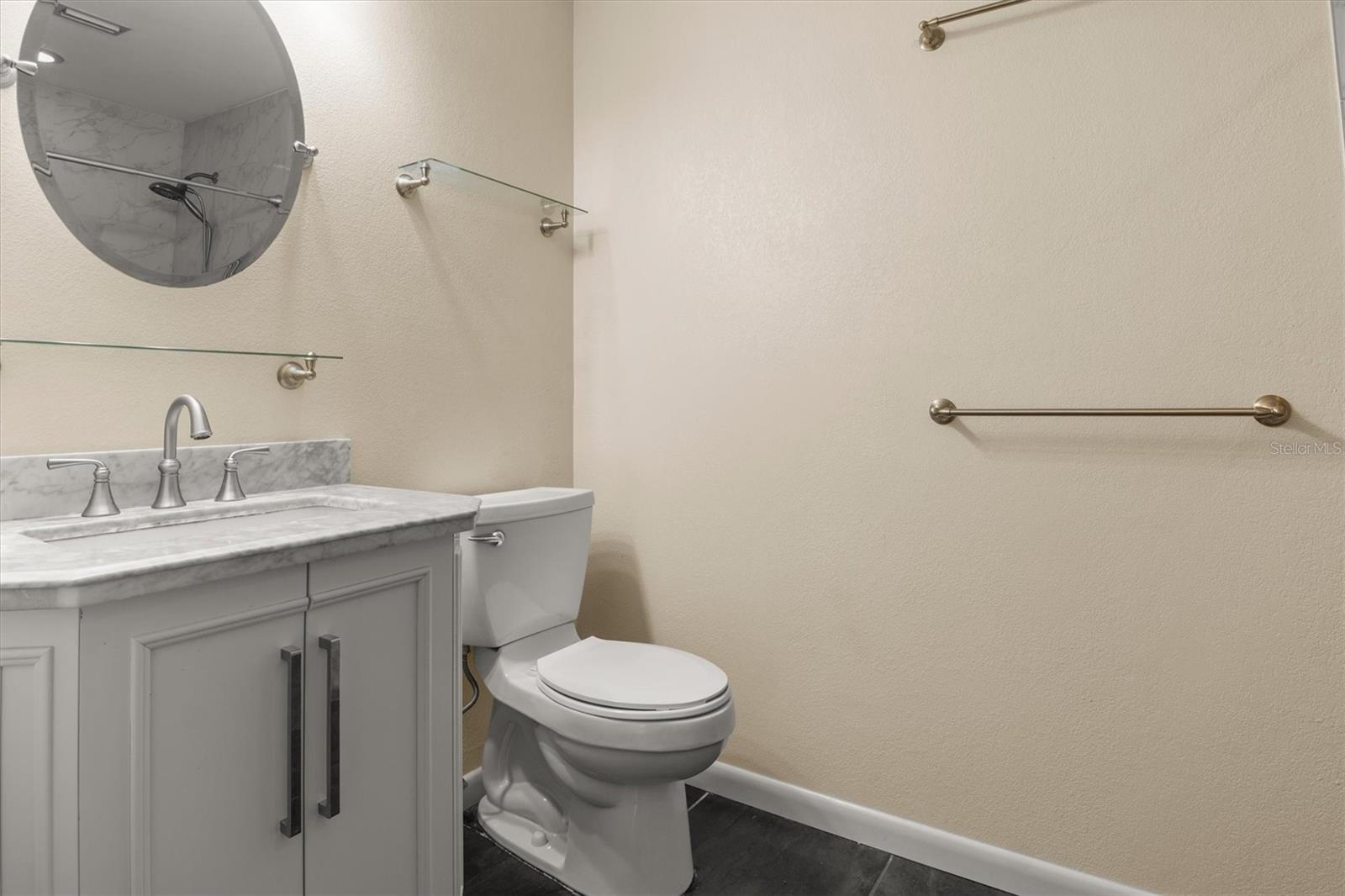 CREEK WOODS CONDO - Residential