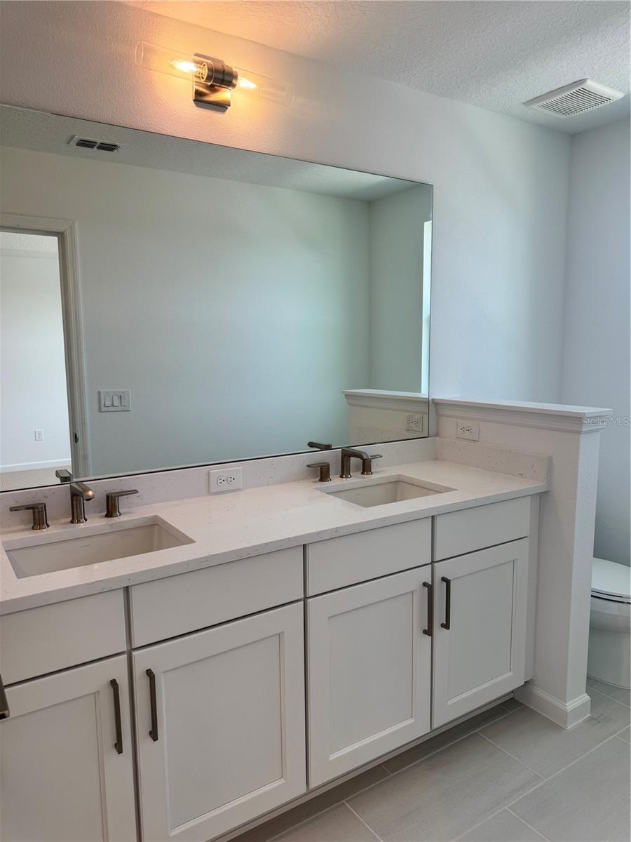 BRONSON PEAK - Residential