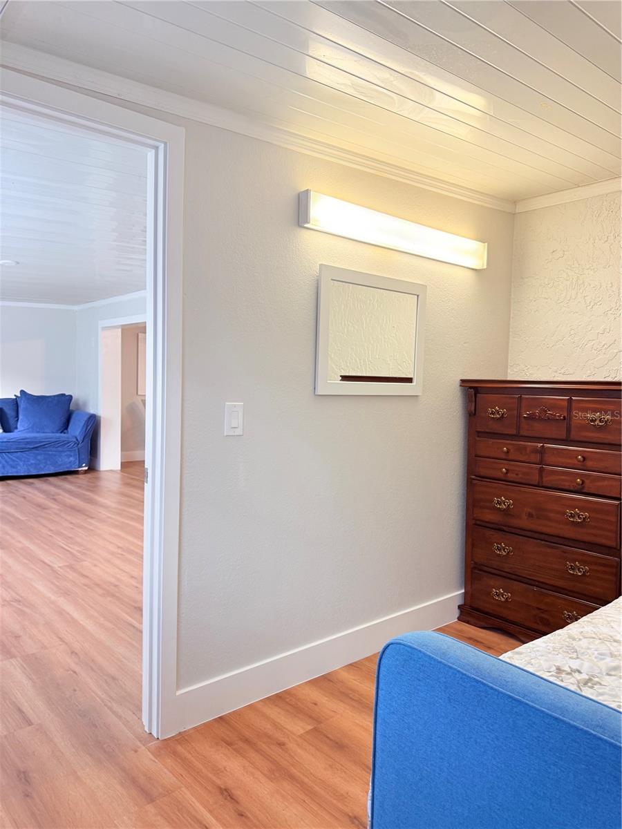 LAKEVIEW VILLAGE SEC K UNI - Residential Lease