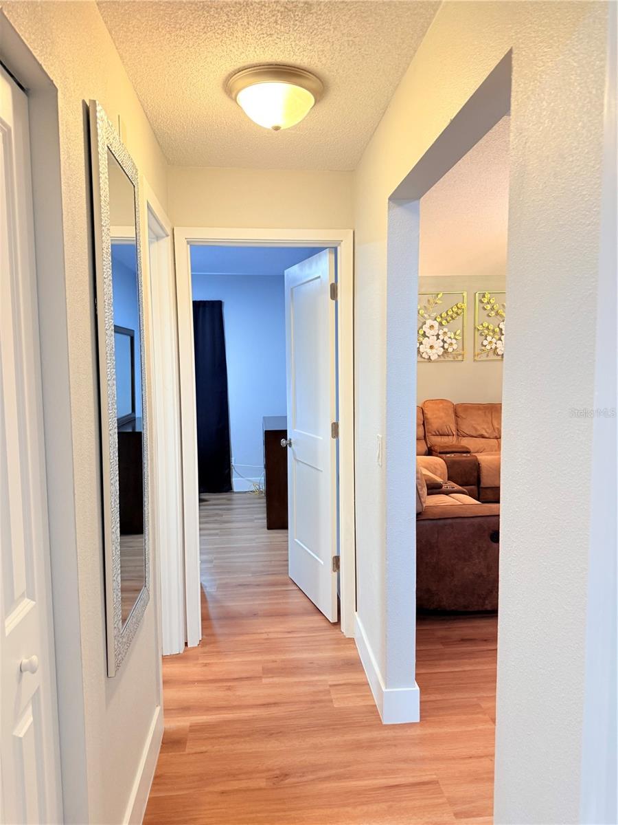 LAKEVIEW VILLAGE SEC K UNI - Residential Lease