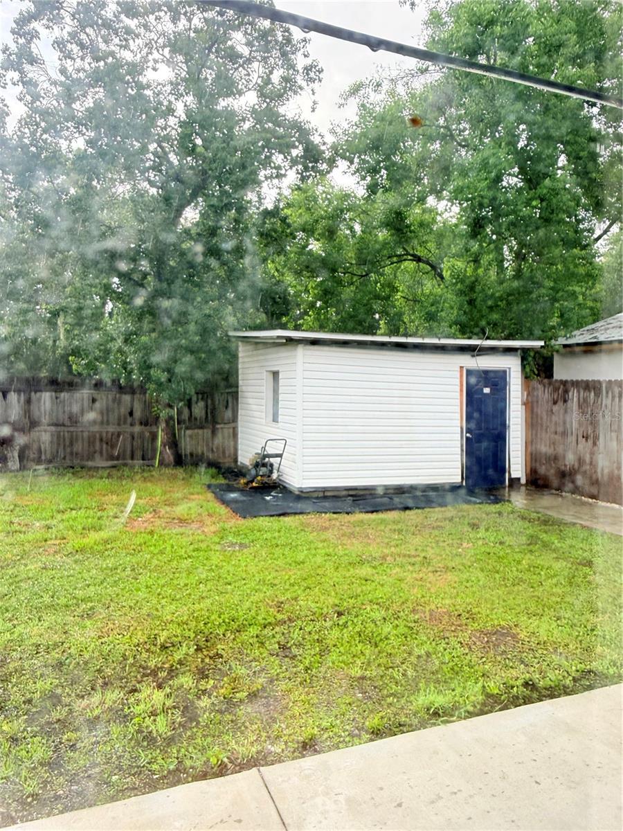 LAKEVIEW VILLAGE SEC K UNI - Residential Lease
