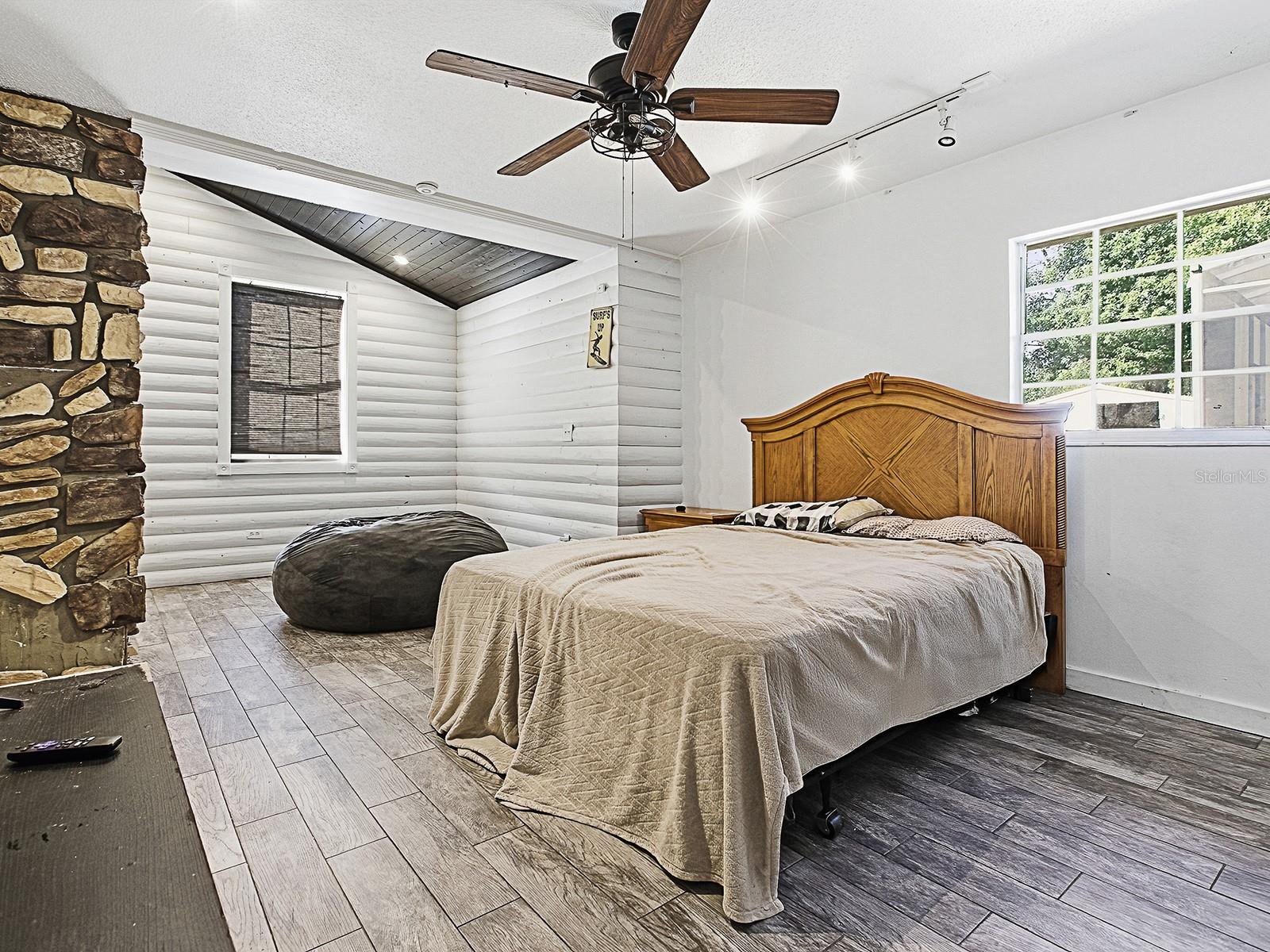 KINGS COVE ADD 01 - Residential