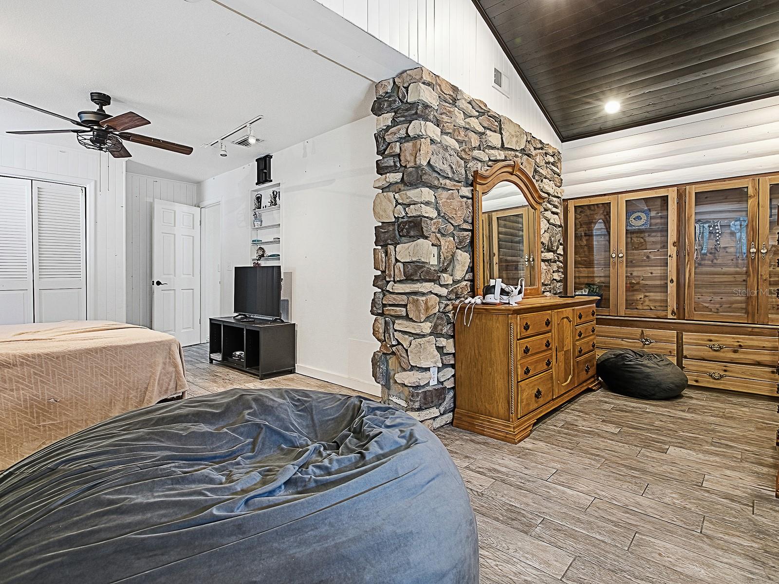 KINGS COVE ADD 01 - Residential