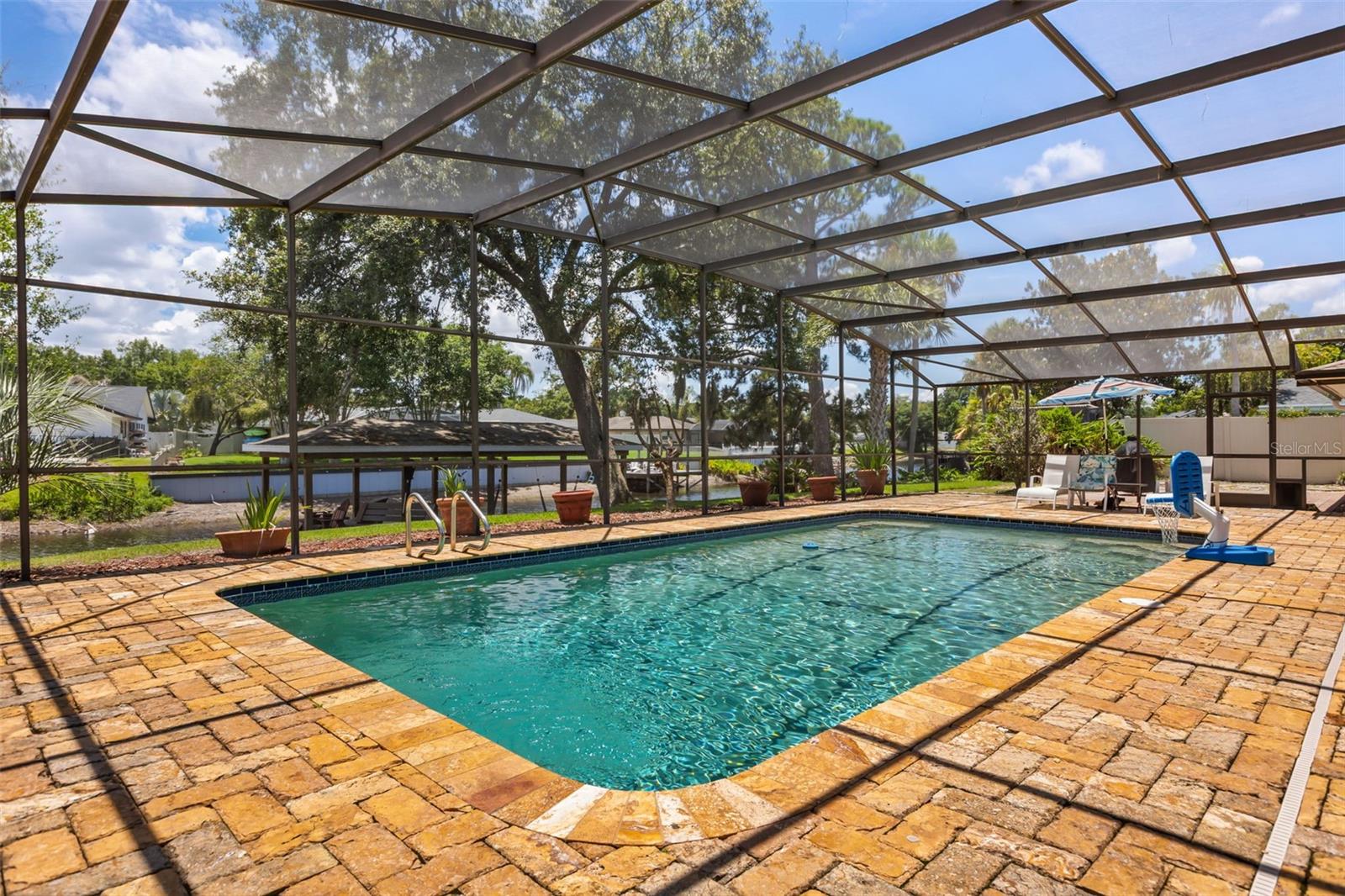 SPRING LAKE HILLS SEC 4 - Residential Lease
