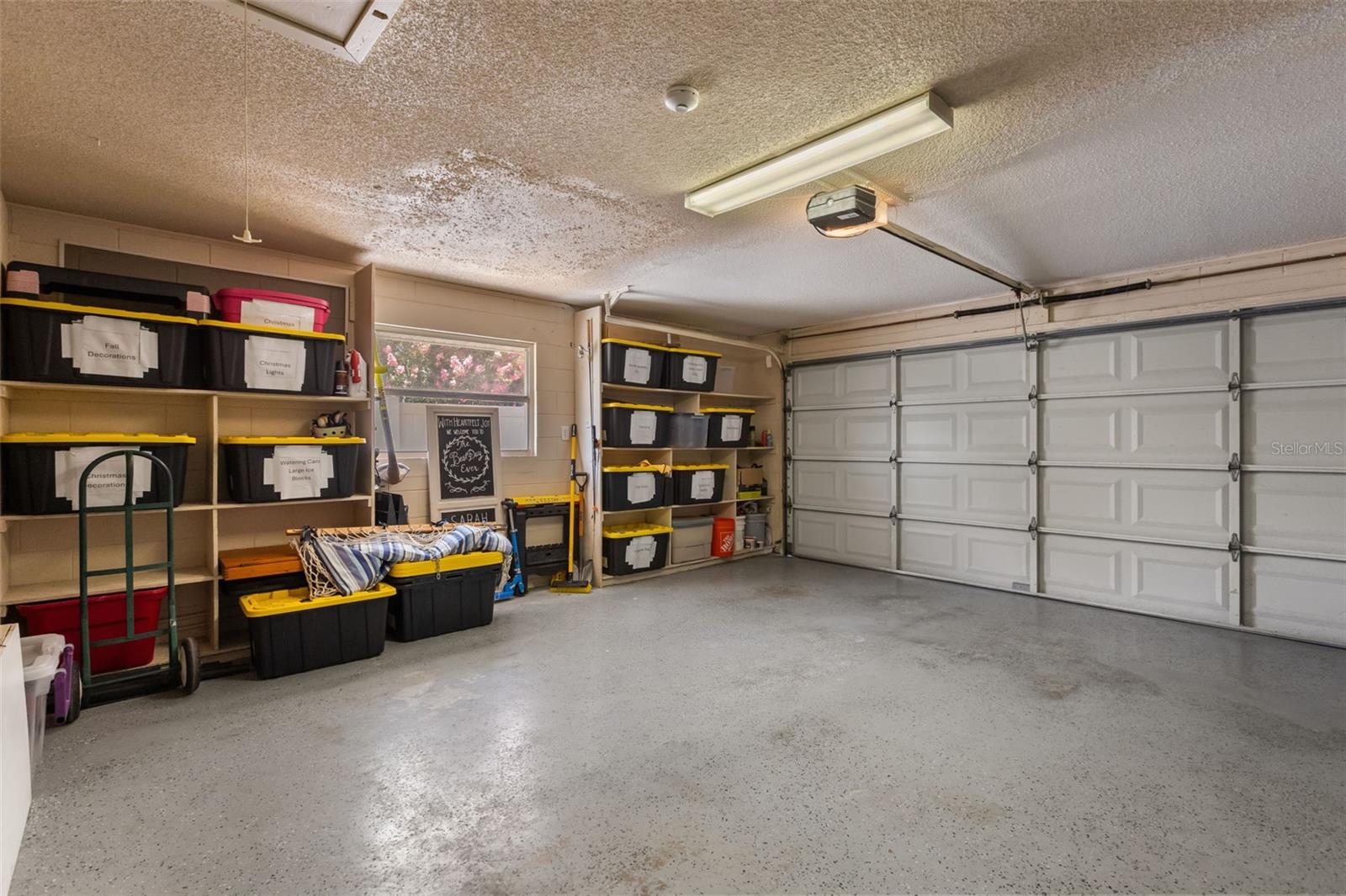 SPRING LAKE HILLS SEC 4 - Residential Lease