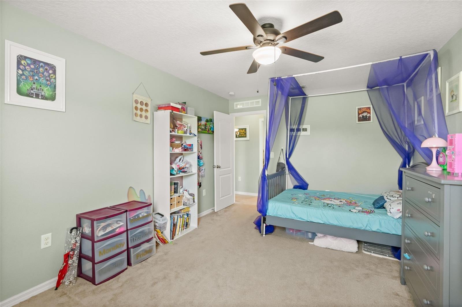 LIBERTY SQUARE - Residential