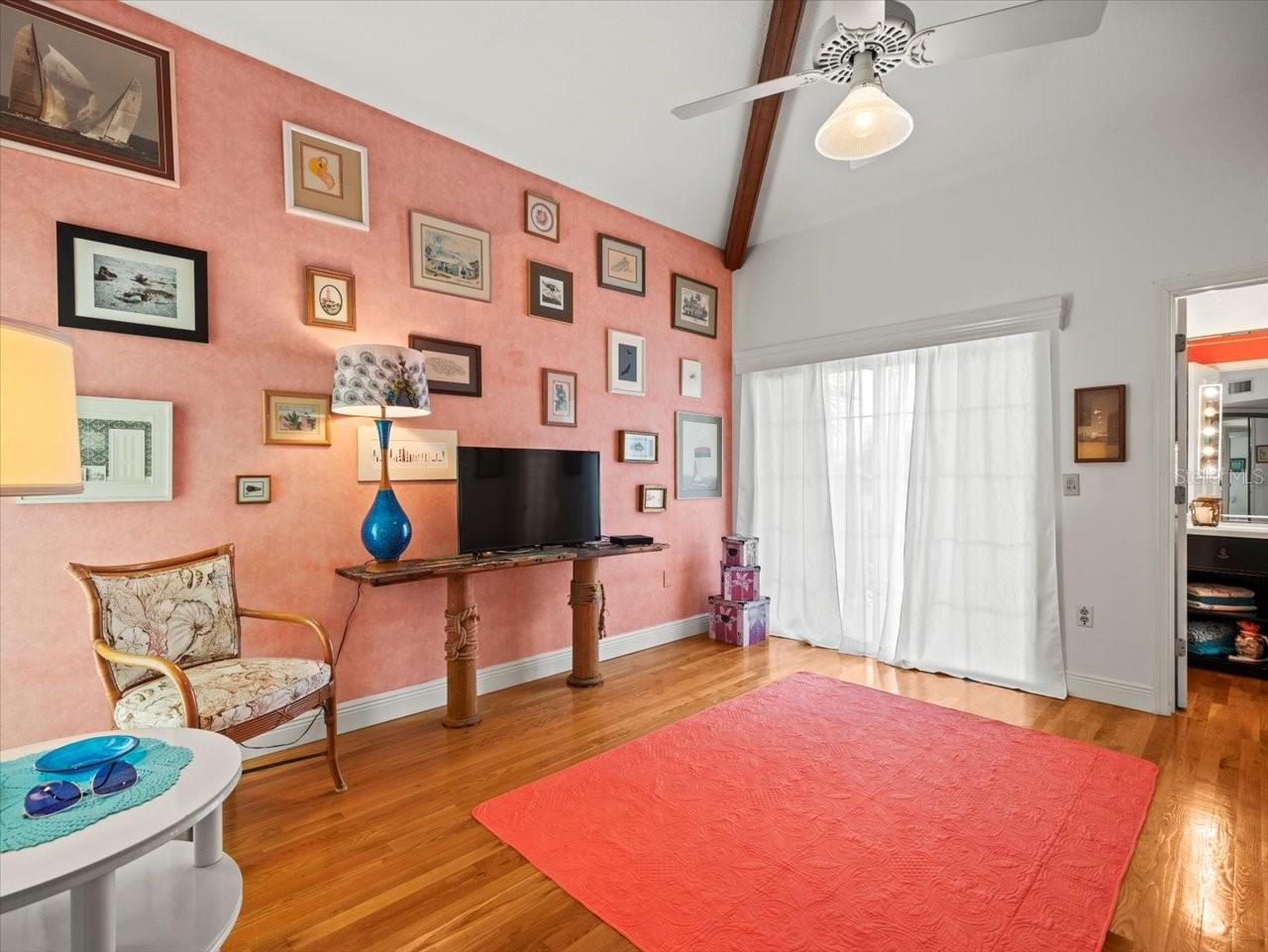 ACREAGE & UNREC - Residential