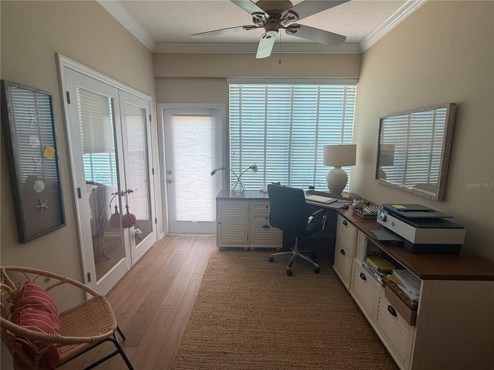 PELICAN POINTE GOLF & COUNTRY CLUB - Residential Lease