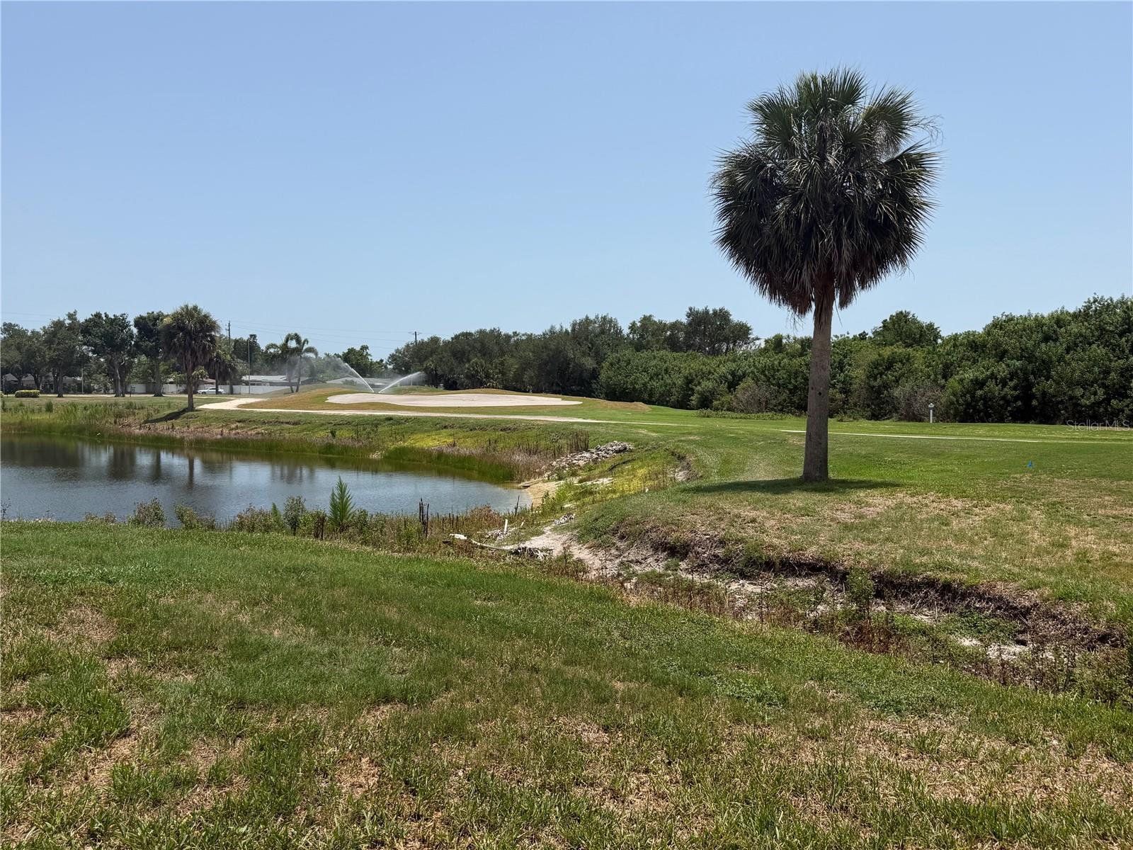 PELICAN POINTE GOLF & COUNTRY CLUB - Residential Lease