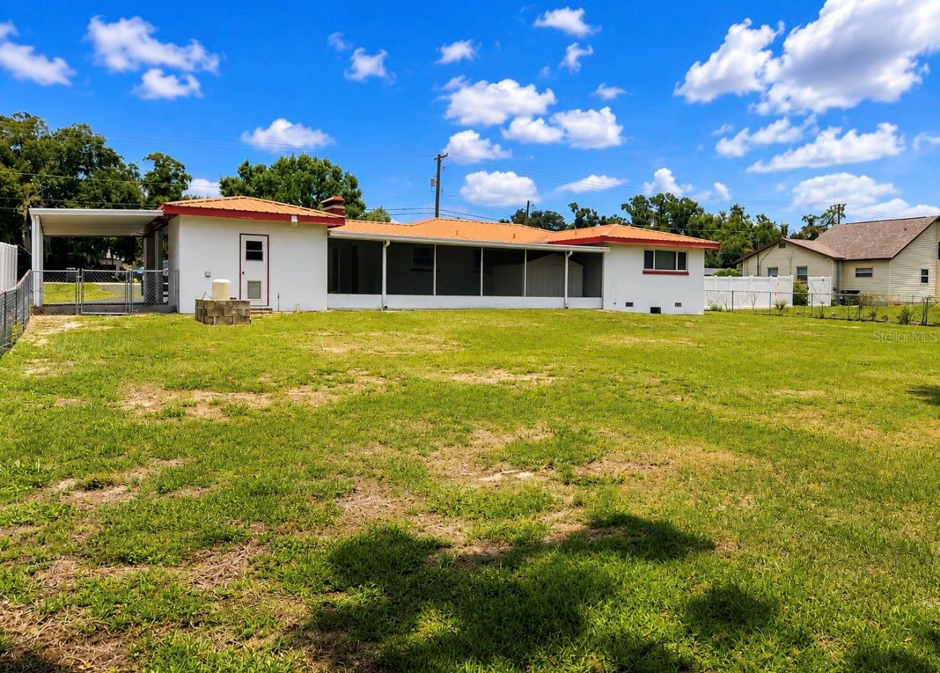 UNPLATTED - Residential