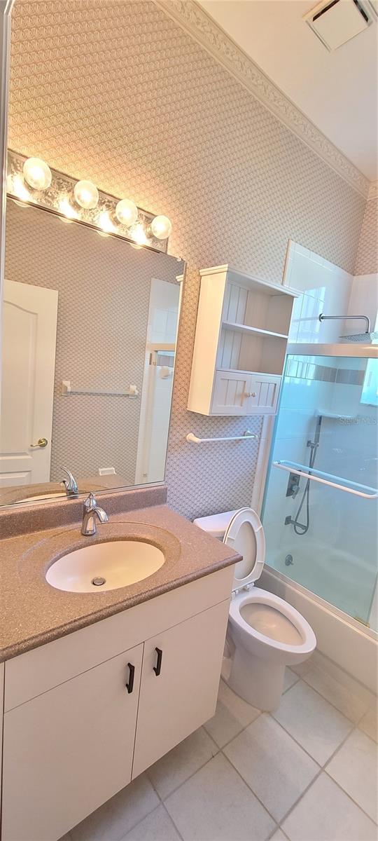 CYPRESS HEAD PH 02A - Residential Lease
