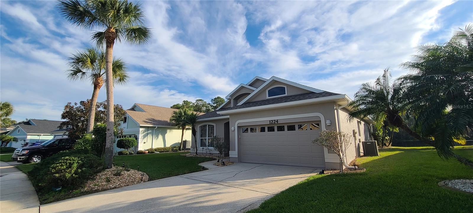 CYPRESS HEAD PH 02A - Residential Lease