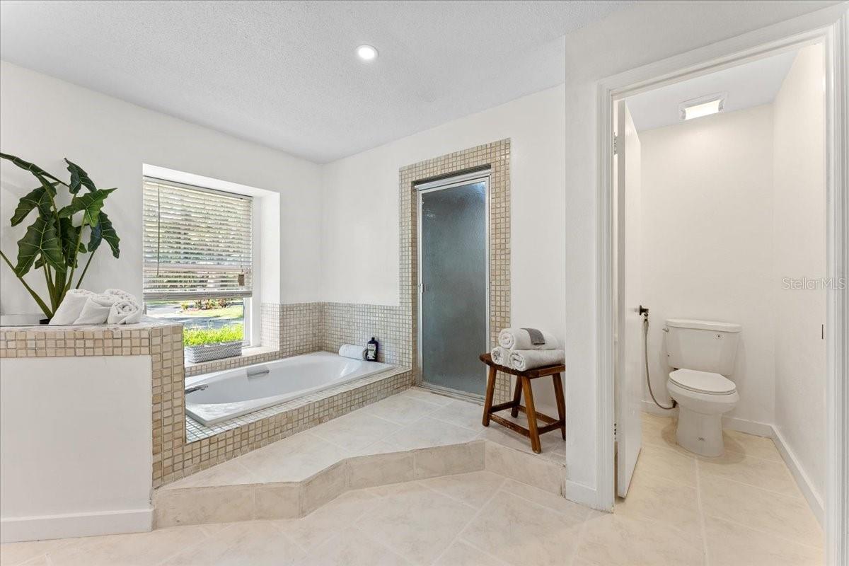 BARRINGTON OAKS WEST - Residential