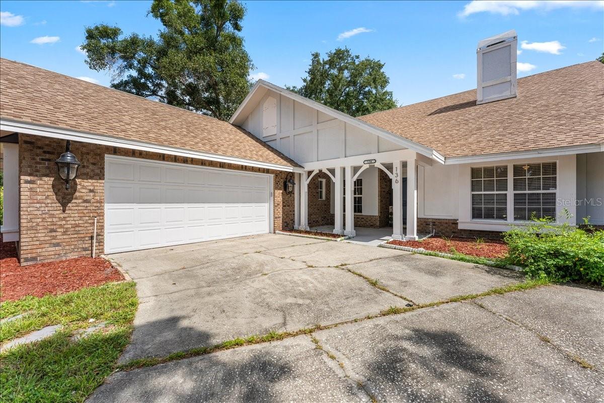 BARRINGTON OAKS WEST - Residential