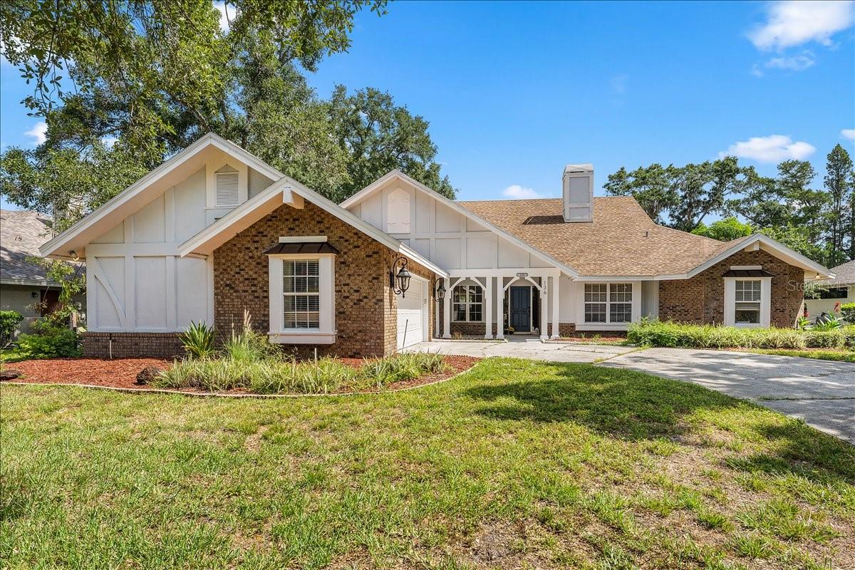 BARRINGTON OAKS WEST - Residential