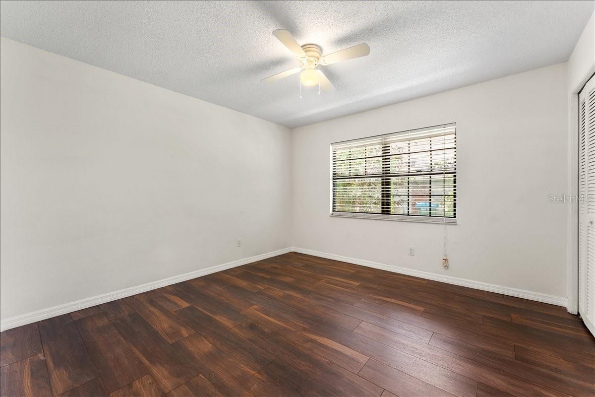 BARRINGTON OAKS WEST - Residential