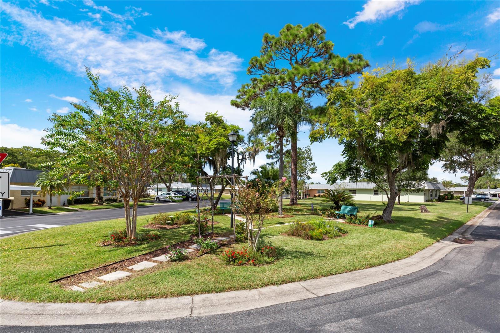 PARADISE POINTE WEST - Residential